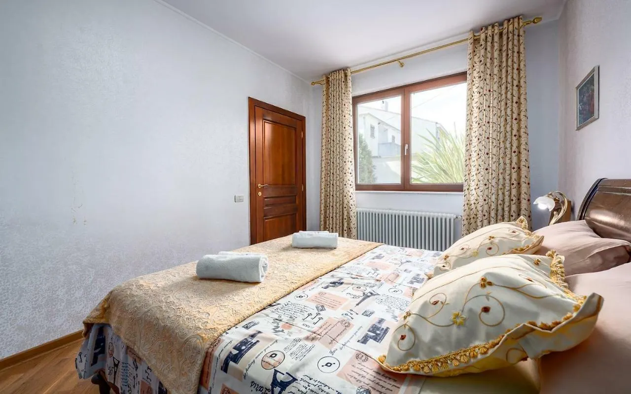 Royal House With Apartment Umag Kroatien