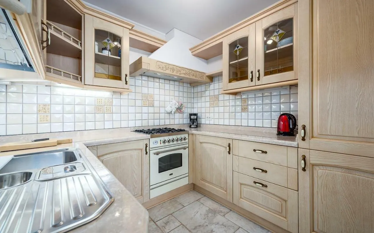 Royal House With Apartment Umag Kroatien