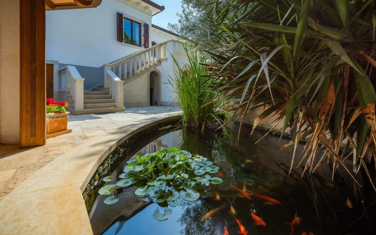 Royal House With Apartment Umag