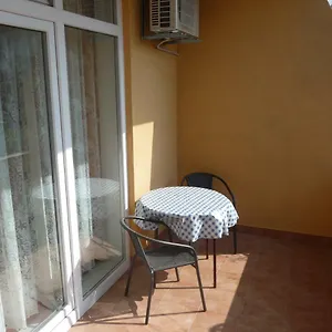 3* Gostinjska kuća & Milka