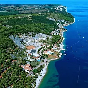 2* База отдыха Kanegra Plava Laguna